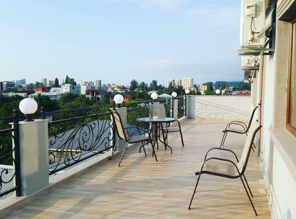 My House Hotel Batumi Exterior photo